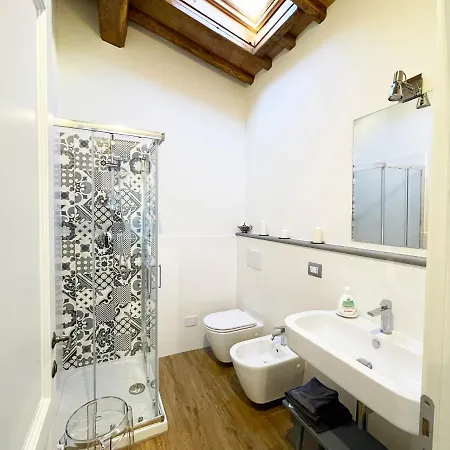 Oliveta Blu: Elegante A Due Passi Dal Centro Appartement Sienne